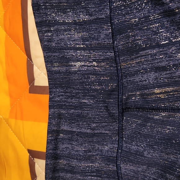 Victoria Secret size Small blue leggings - Picture 3 of 4